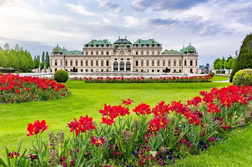 Belvedere Schlossgarten in Vienna in spring