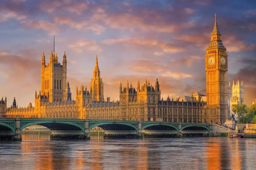 Best London views - Westminster Bridge, Parliament, and Big Ben