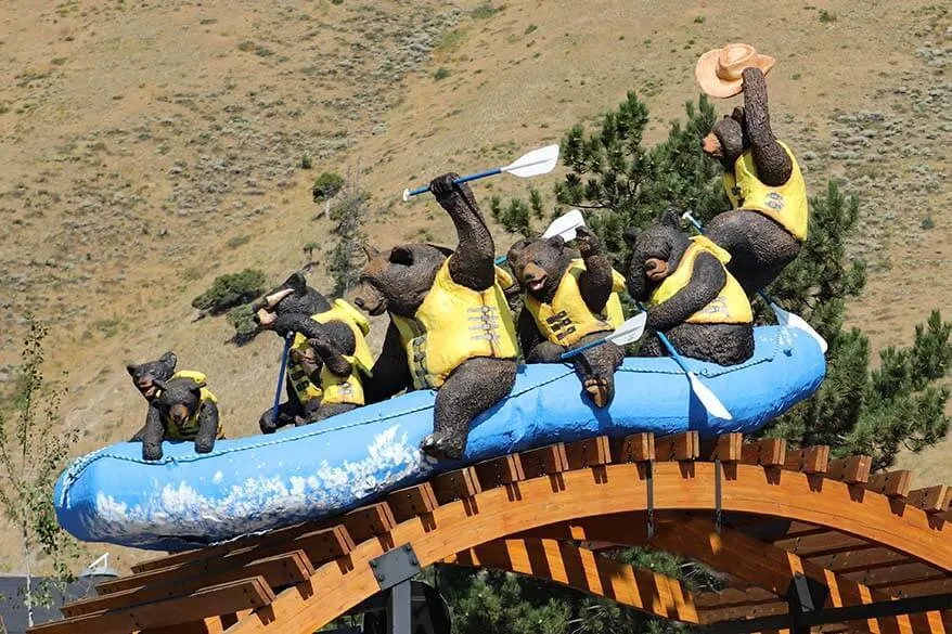 Whitewater rafting tours in Jackson Hole Wyoming