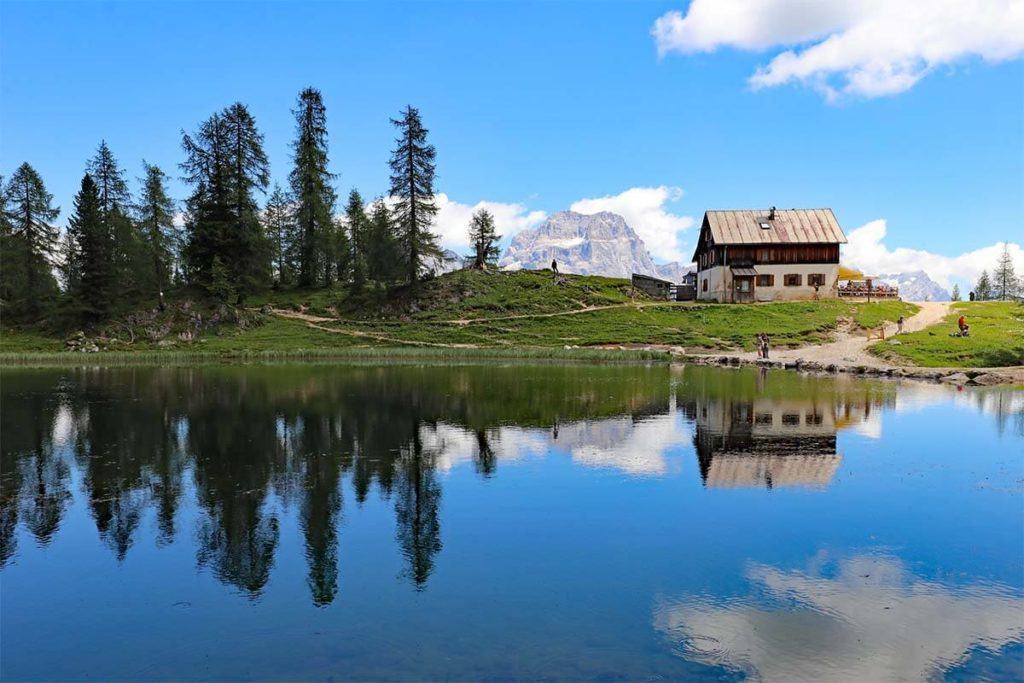 Lago Federa Hike from Passo Giau via Forcella Ambrizzola (+Map & Tips)