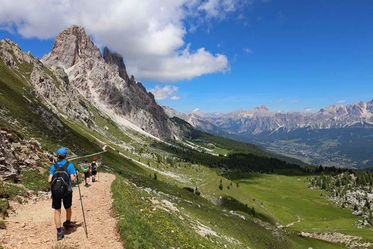 Lago Federa Hike from Passo Giau via Forcella Ambrizzola (+Map & Tips)