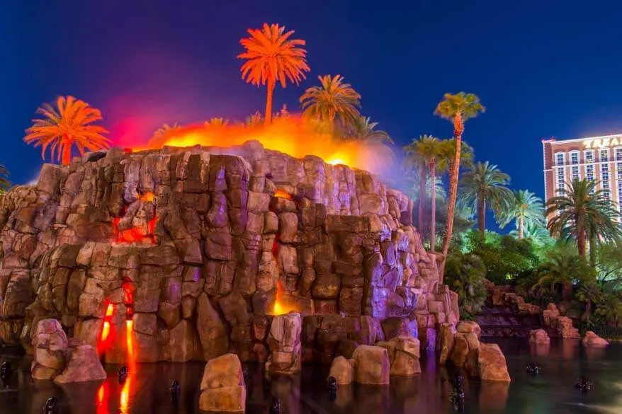 Las Vegas tips - visit free attractions such as The Volcano