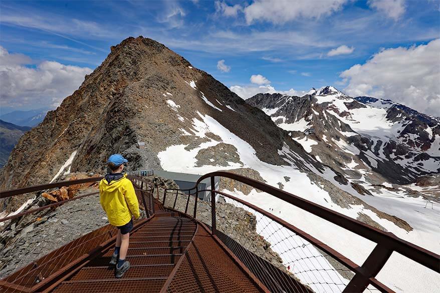 Schaufelspitze mountain at Stubai Glacier