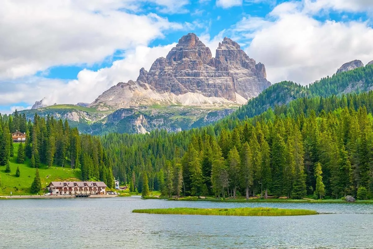 Best places in the Dolomites - Lake Misurina