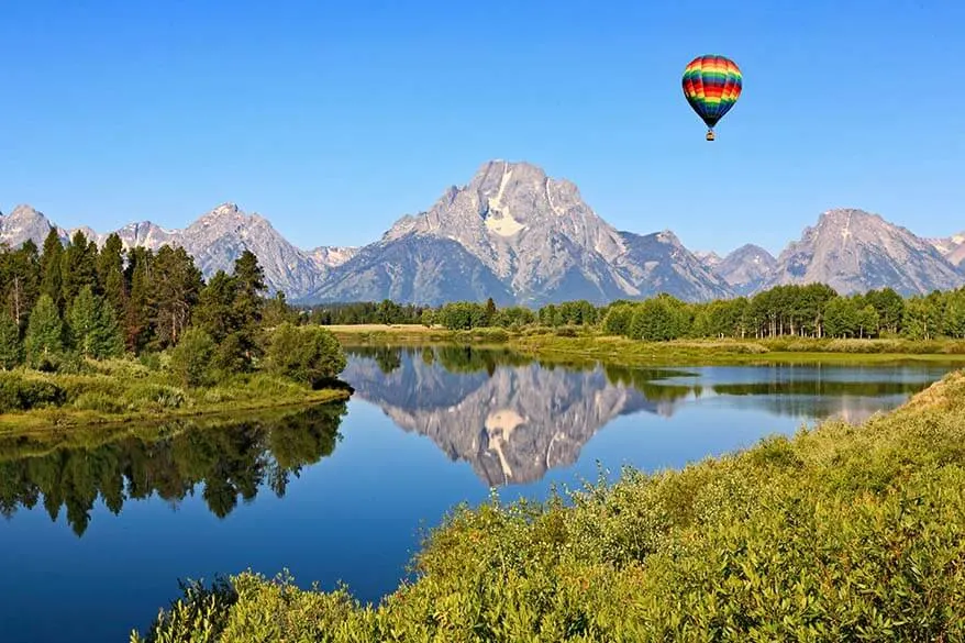 Hot air balloon at Snake River in Grand Teton National Park