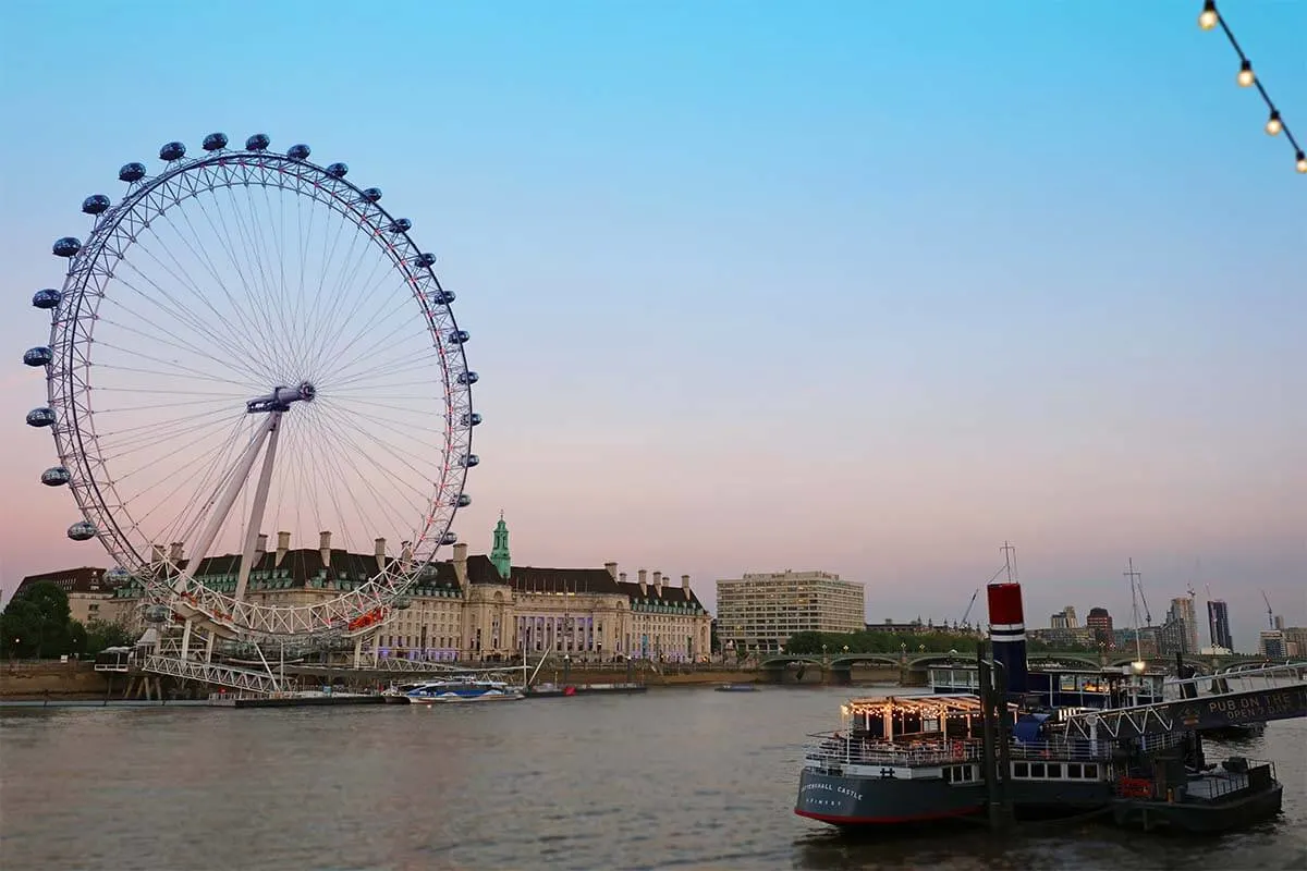 Be the First Person to Spend the Night in the London Eye