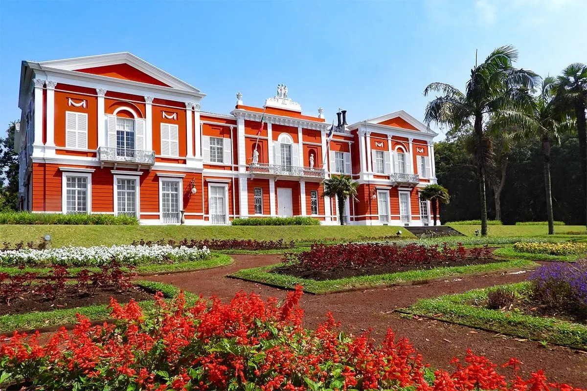 Best things to do in Ponta Delgada - Palace of Sant Ana