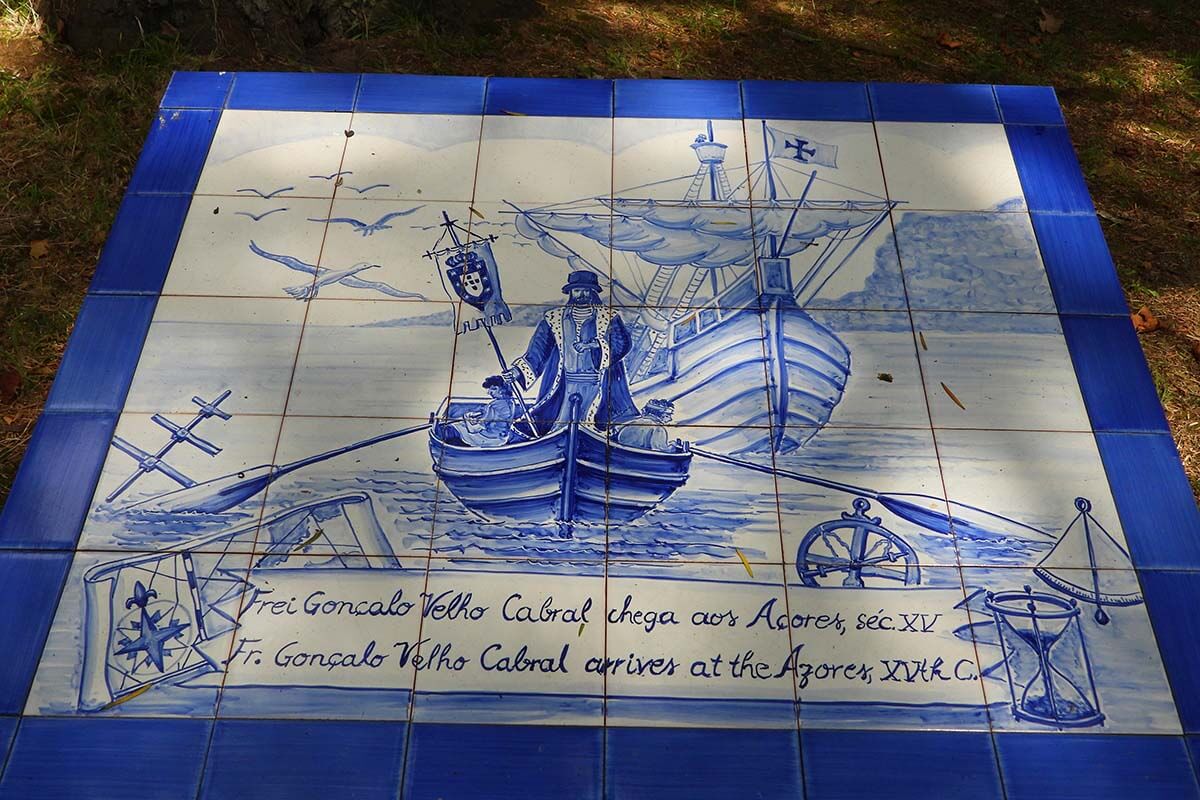 Discovery of the Azores azulejos panel at Jardim José do Canto in Ponta Delgada