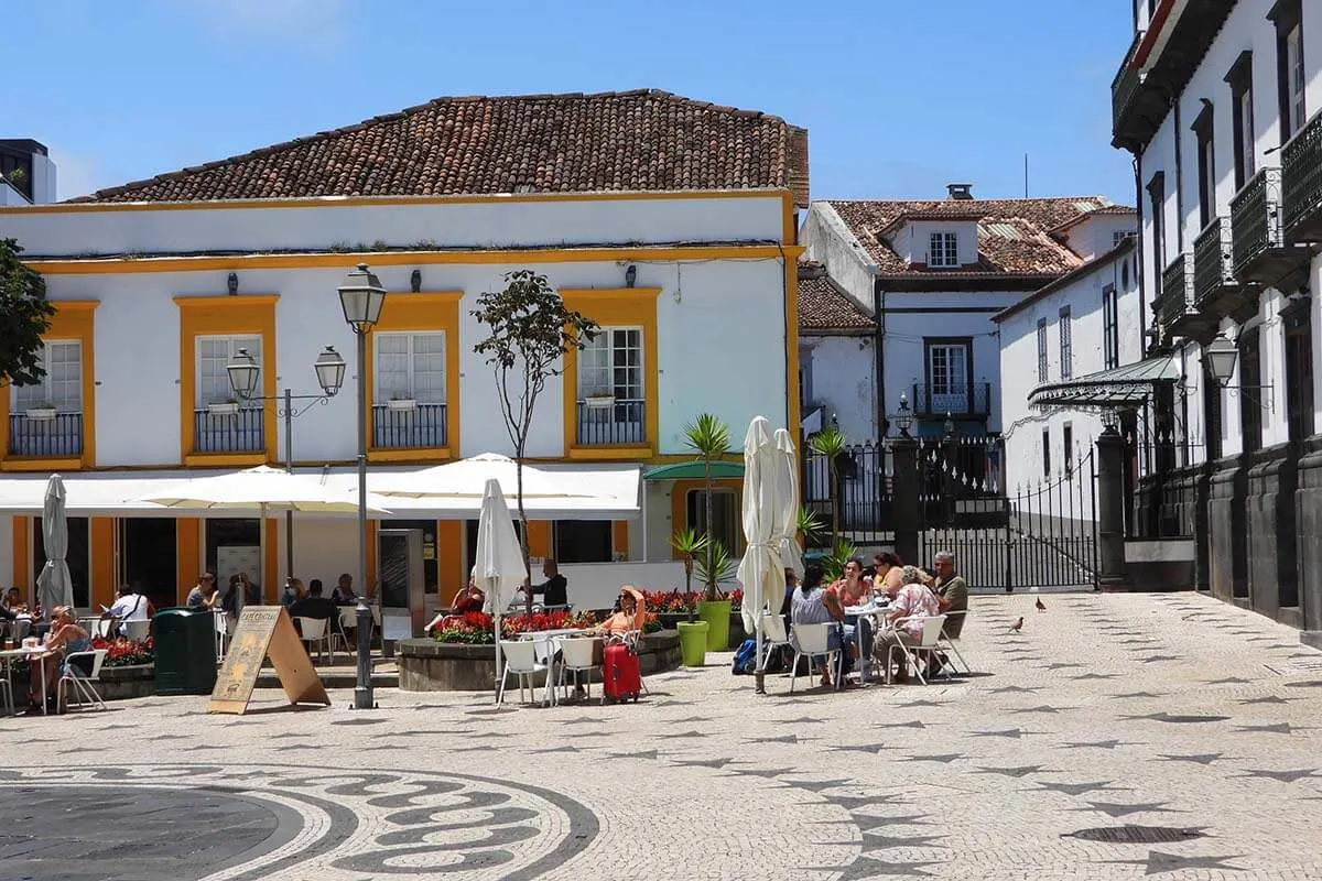 Largo da Matriz town square in Ponta Delgada