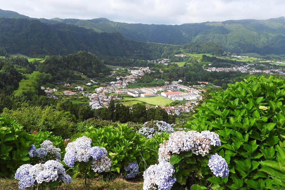 Miradouro do Lombo dos Milhos in Furnas