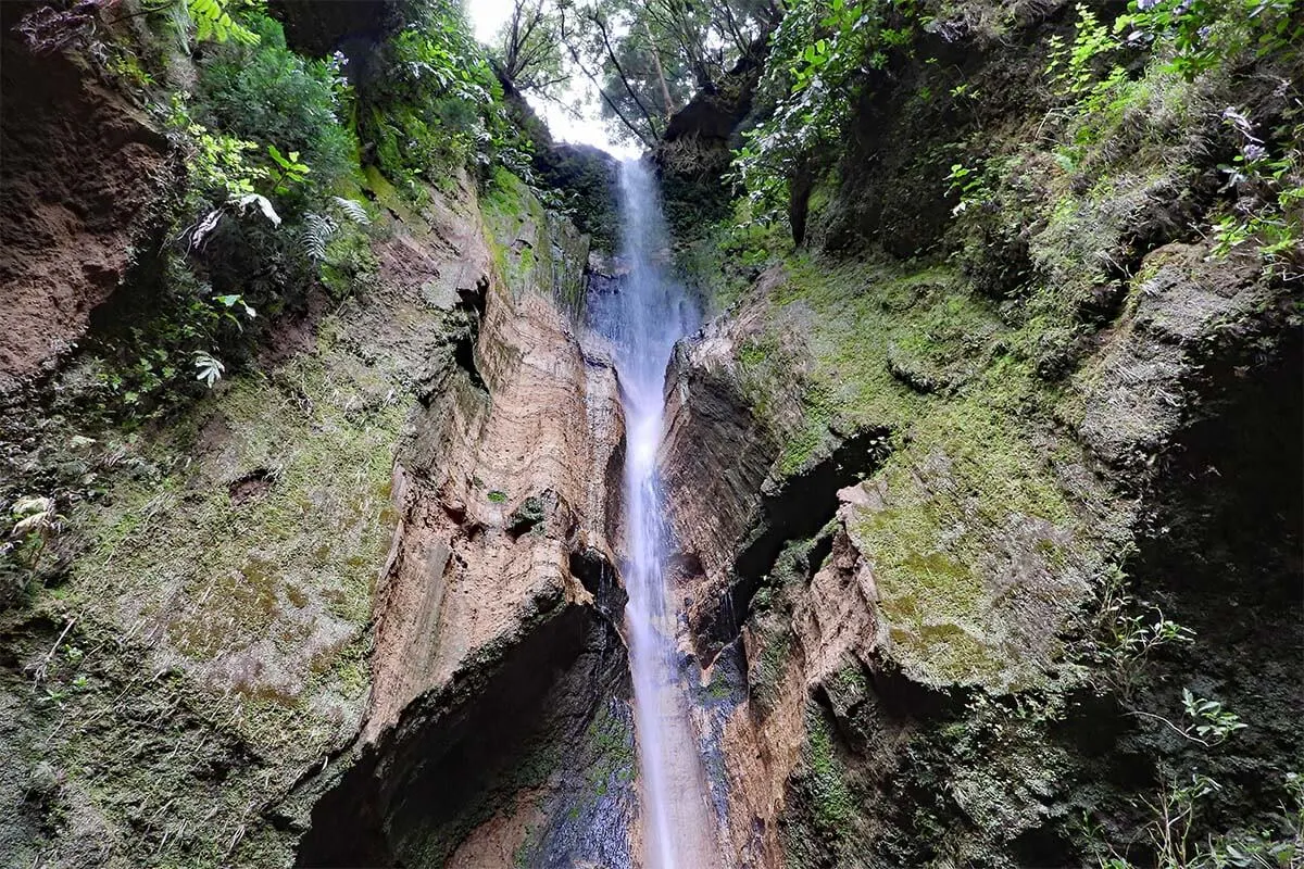 Salto do Rosal waterfall in Furnas