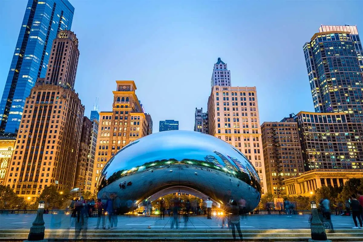 Chicago Bean (Cloud Gate)