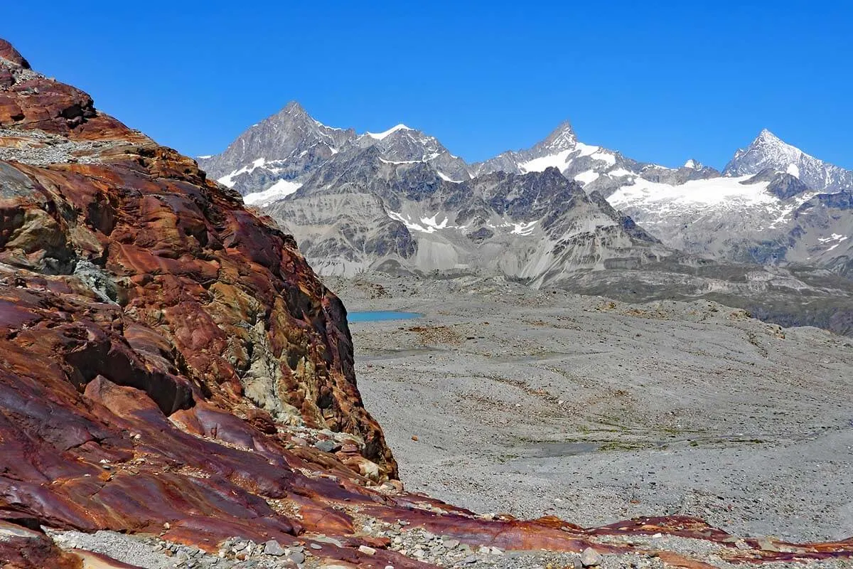 Colorful landscape along the Matterhorn Glacier Trail