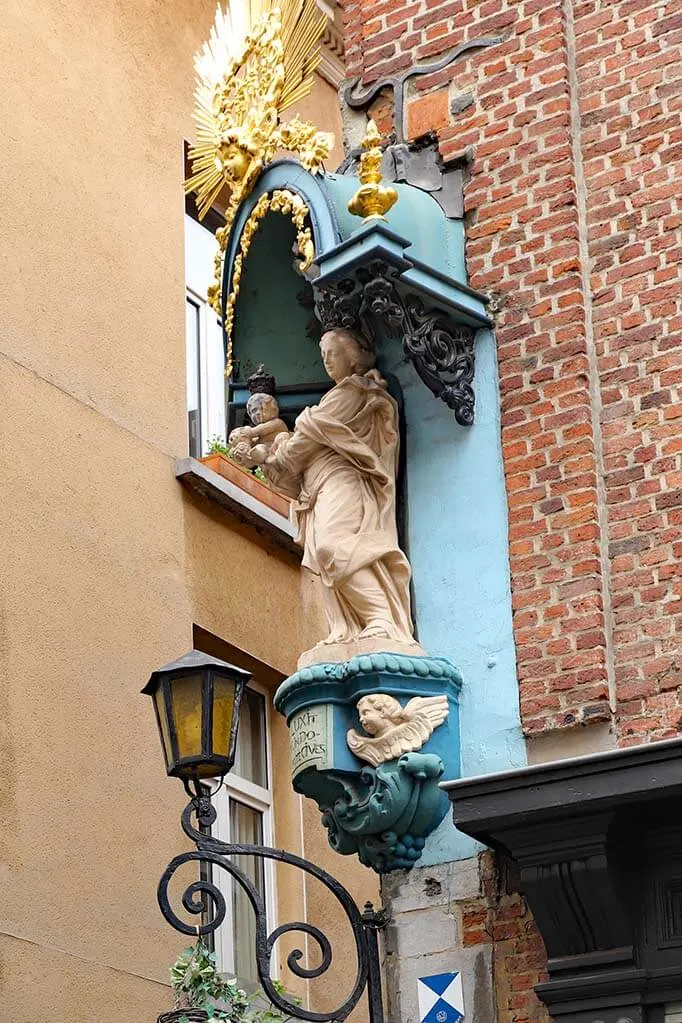 Virgin Mary Statue in Antwerp