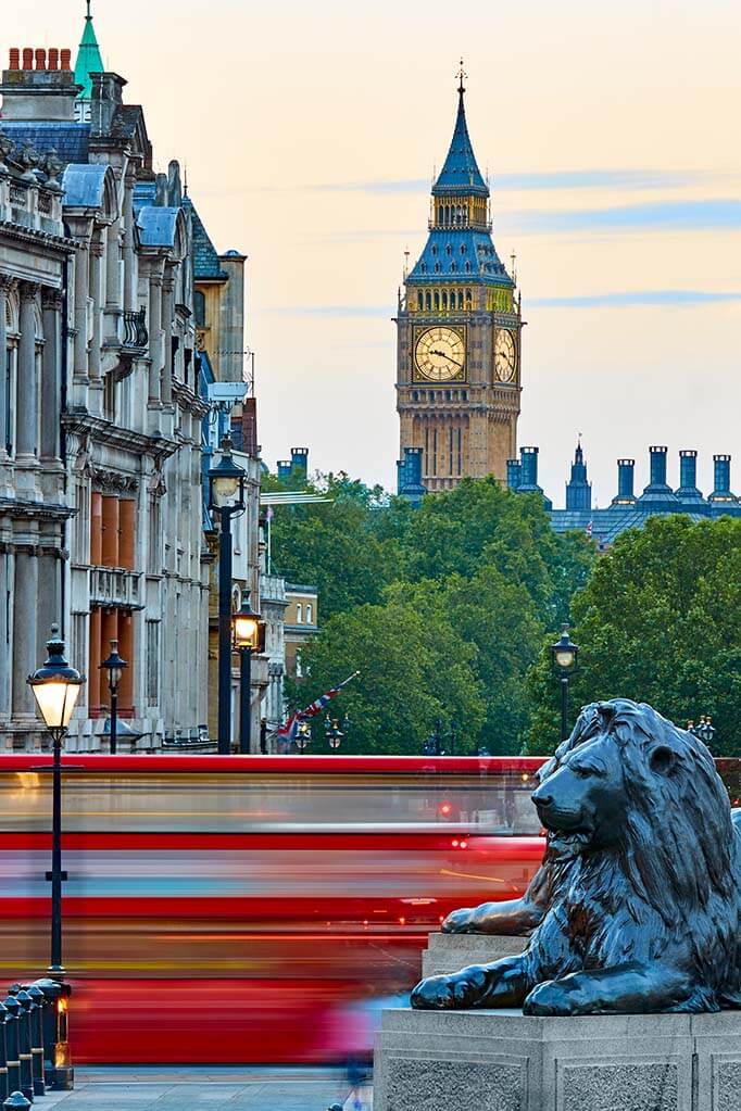 London Big Ben and Lions at Trafalgar Square