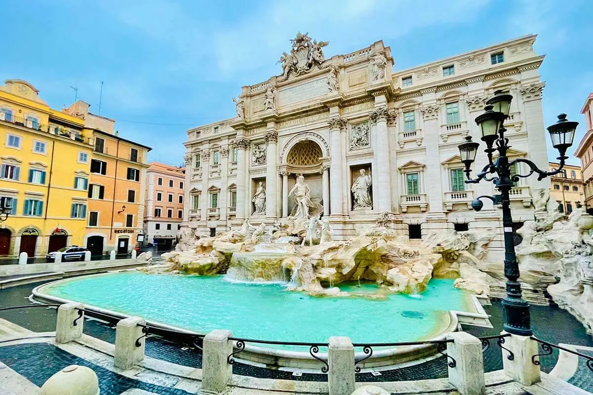 Rome in a day - Trevi Fountain