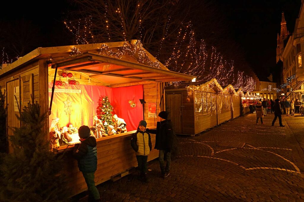 Bruges Christmas Market & Winter Glow (2024 Dates, Tips & Info)