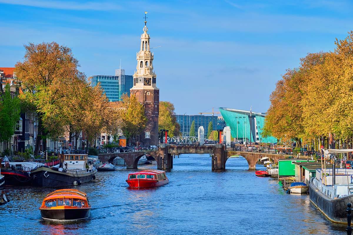 Oudeschans canal and Montelbaanstoren in Amsterdam
