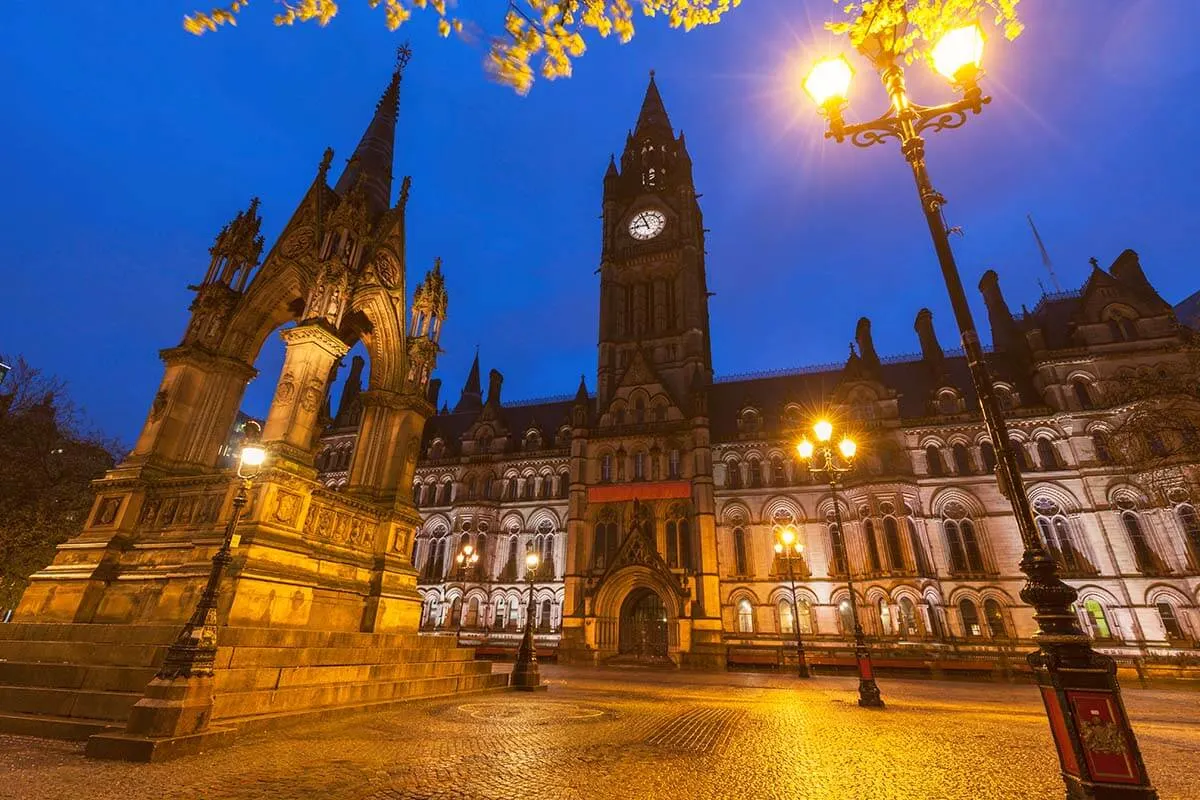 Manchester Albert Square in the evening