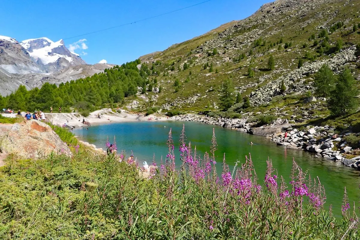 5 Lakes trail in Zermatt - Grunsee Lake