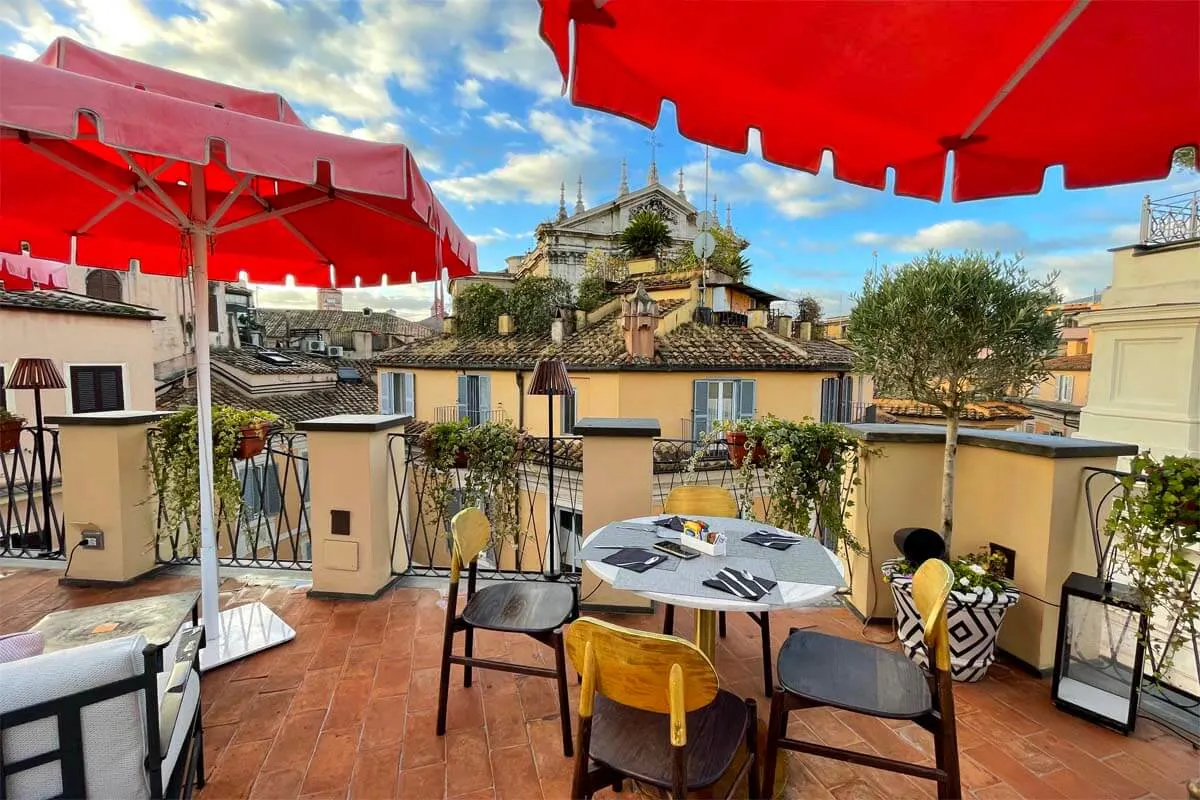 9Hotel Cesari in Rome - one of the nicest hotels with a rooftop terrace in the city center of Rome