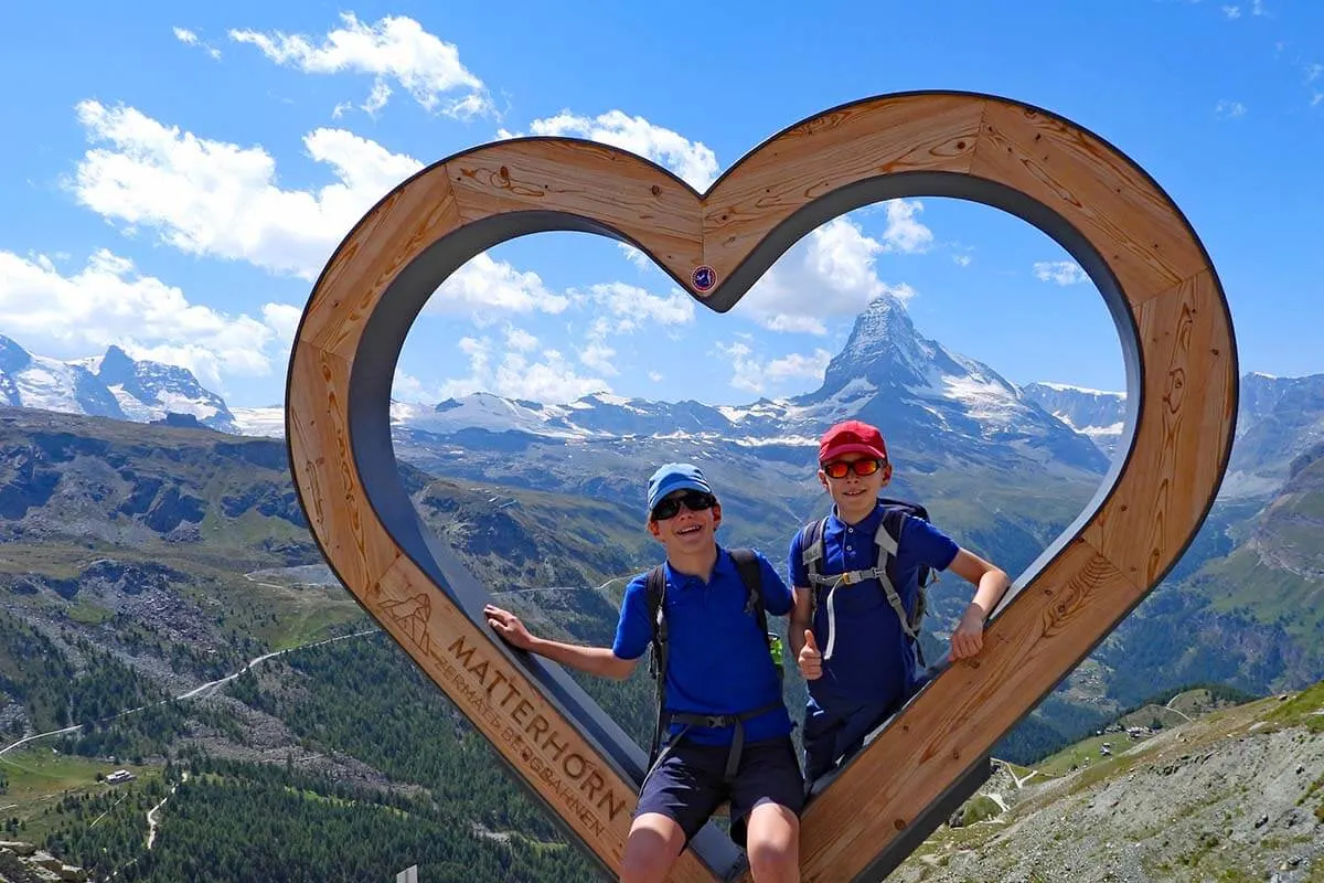 Heart photo frame near Blauherd cable car station in Zermatt