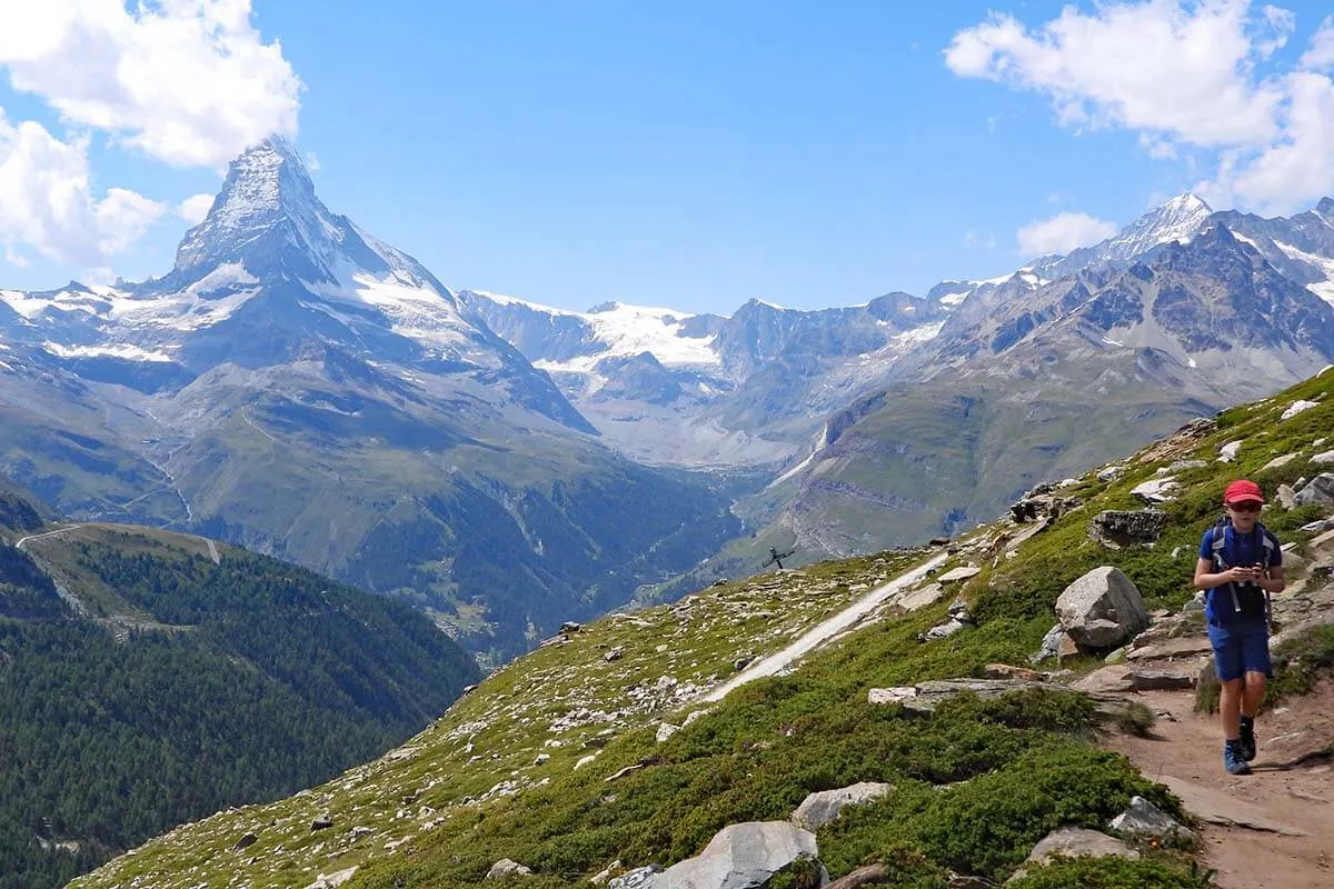 Matterhorn and the 5 lakes hike