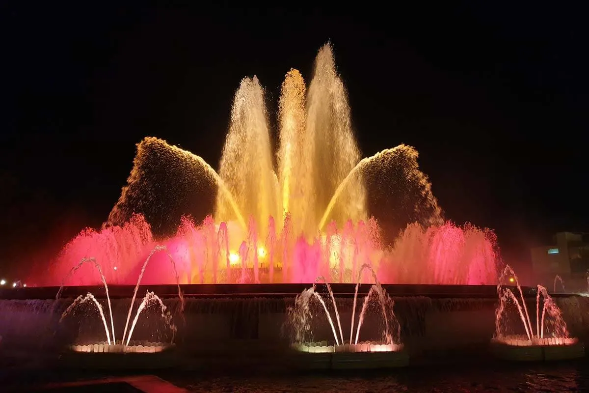 Barcelona Magic Fountain light show