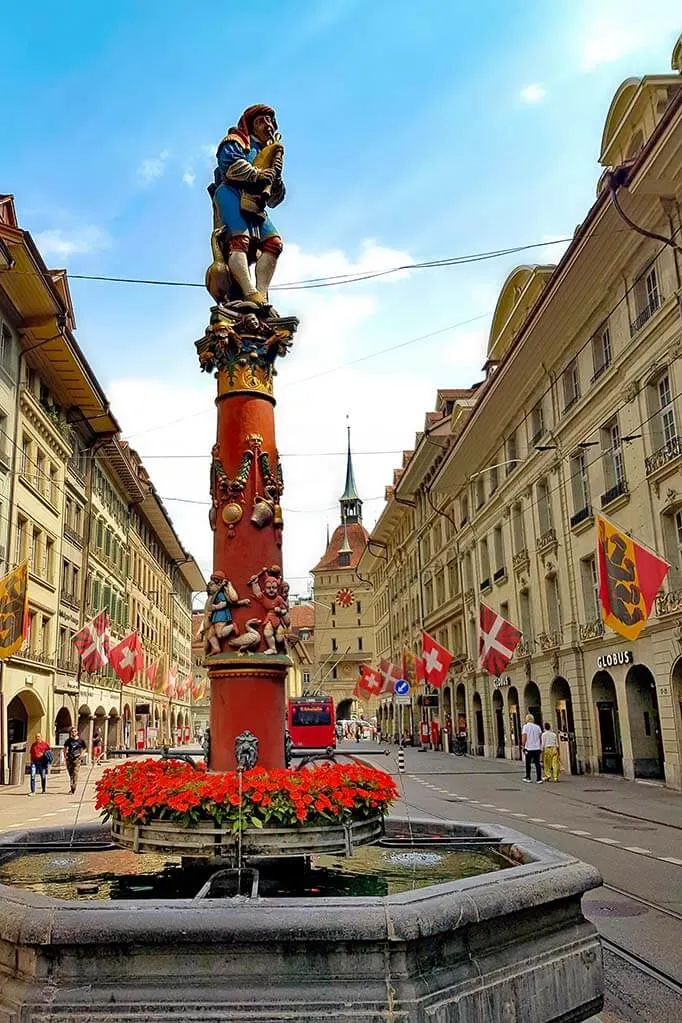 Pfeiferbrunnen fountain in Bern