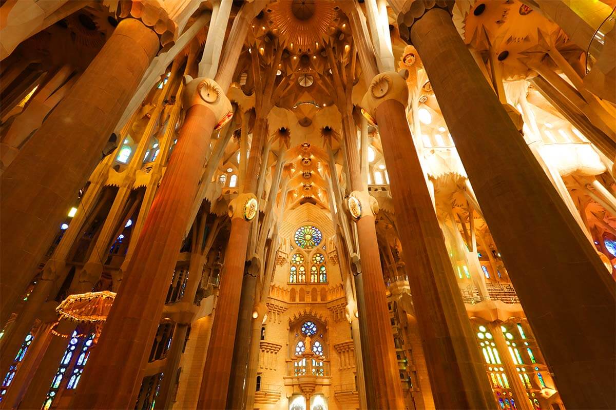 How to See the Best of Barcelona in One Day (Itinerary, Map & Tips)