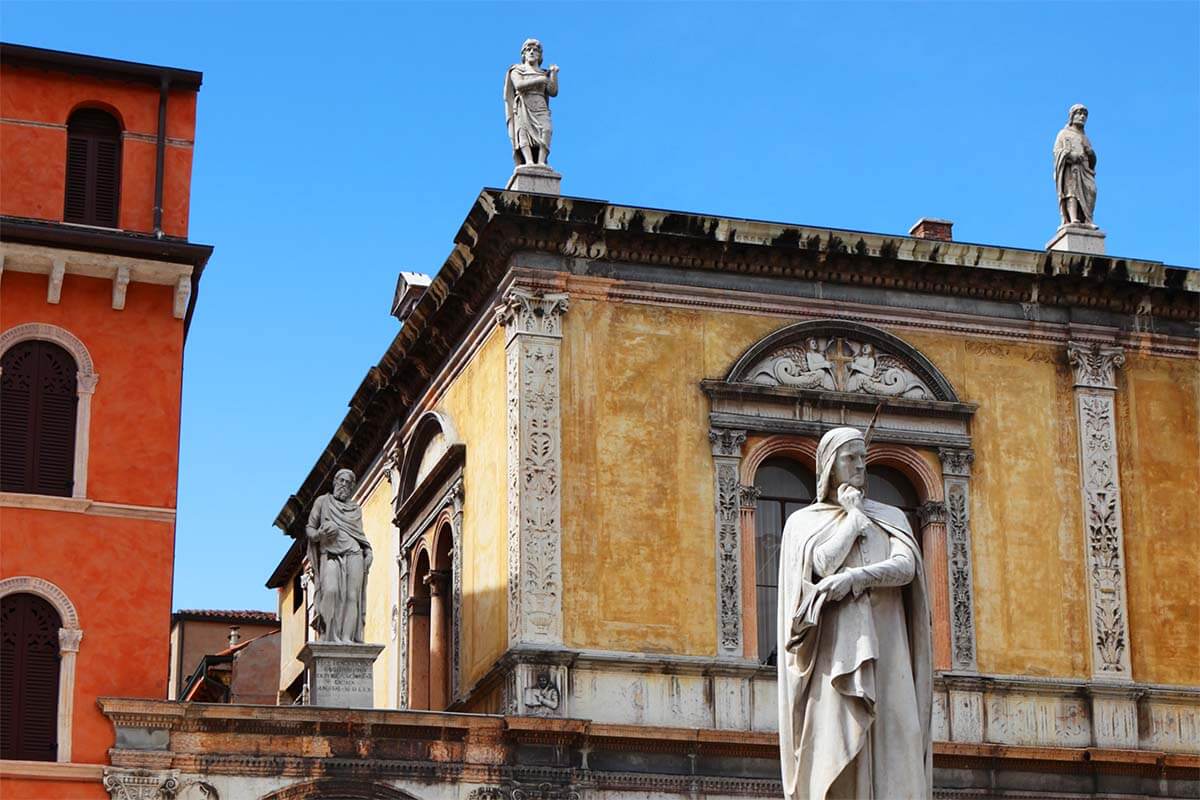Dante statue Verona