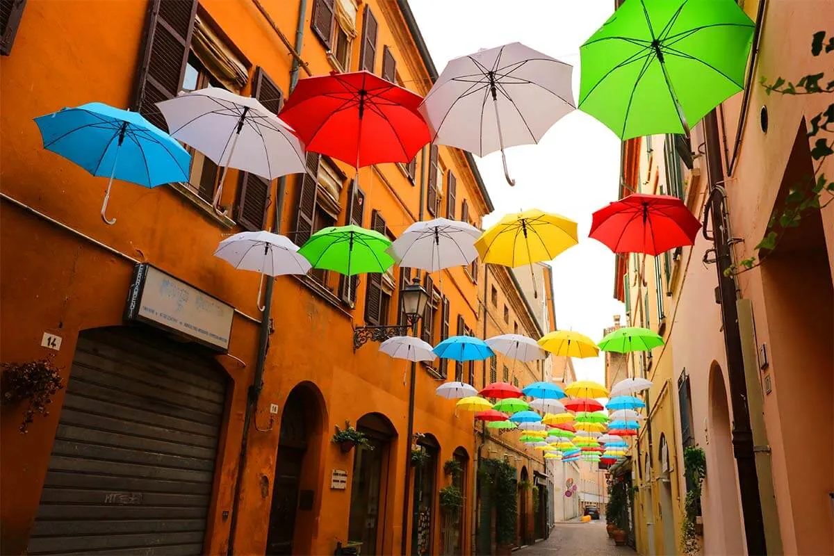 Ravenna umbrella street