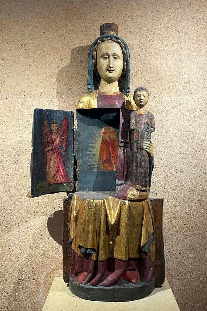 Vierge ouvrante (opening Virgin) in Église Saints-Pierre-et-Paul in Eguisheim France
