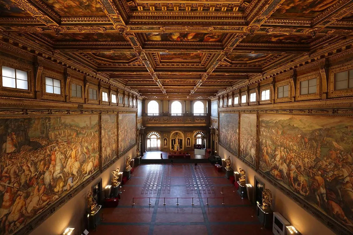 Hall of the Five Hundred (Salone dei Cinquecento) in Palazzo Vecchio in Florence