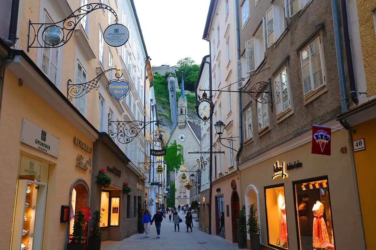 Getreidegasse in Salzburg, Austria