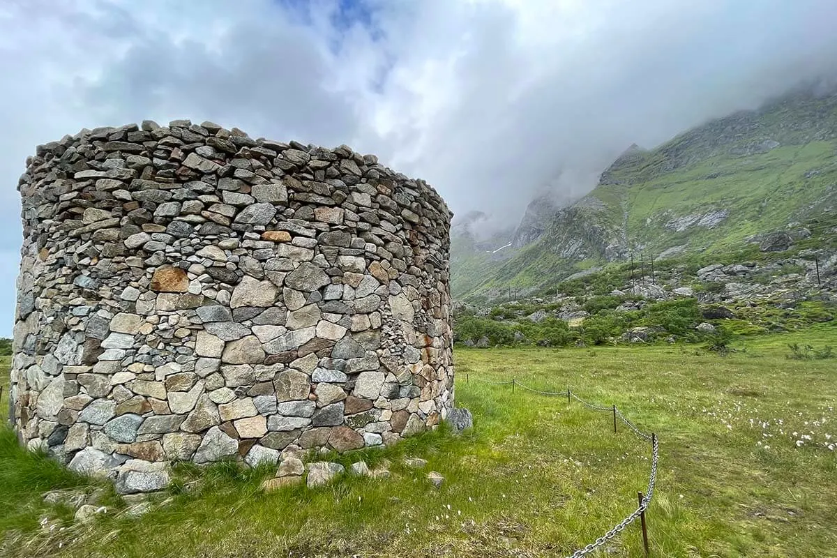 One of the exhibits of Skulpturlandskap outdoor art project in Lofoten.