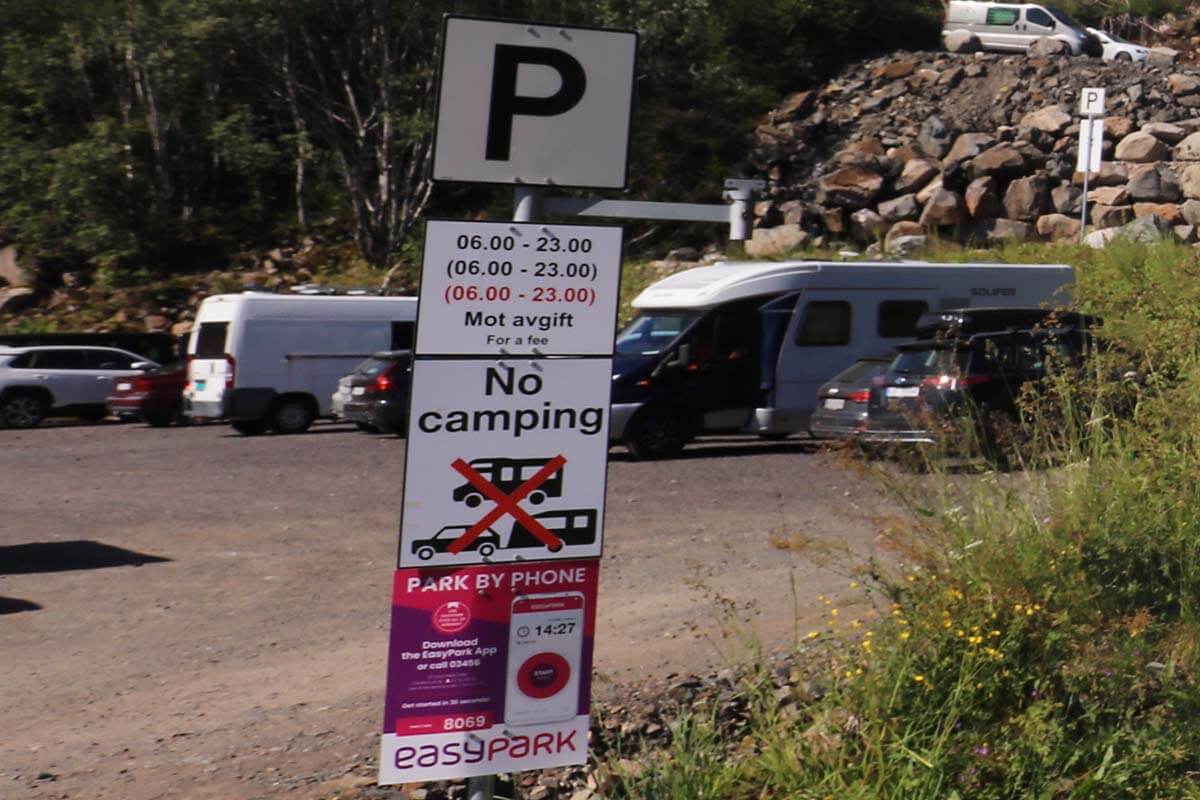 Parking sign and payment options in Svolvaer, Lofoten