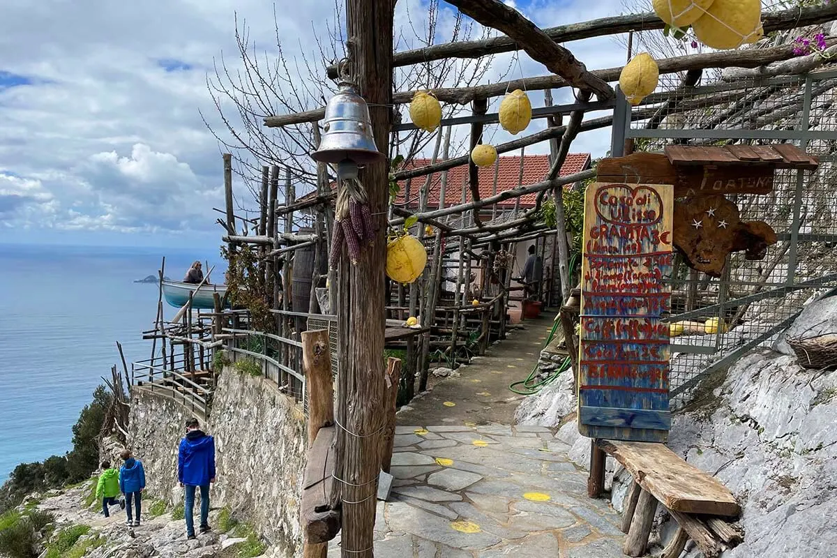 Seasonal cafe on the Path of the Gods trail, Amalfi Coast