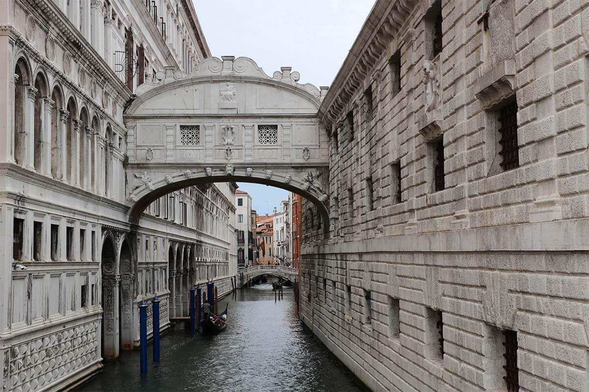 Bridge of Sighs - Venice 3 days itinerary