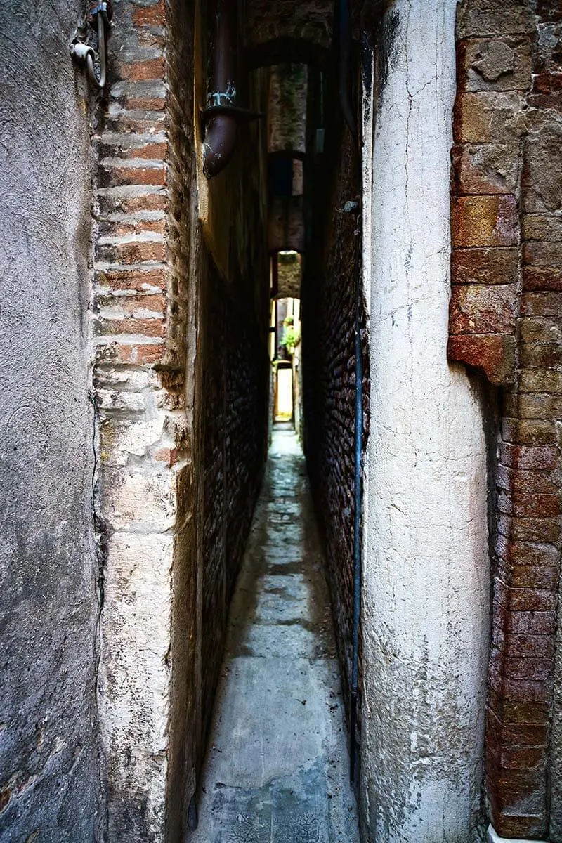 Calle Varisco - the narrowest street in Venice Italy
