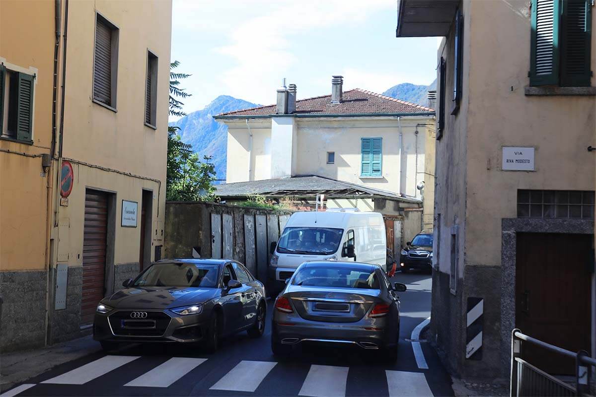 Cars driving on narrow roads in Lake Como area
