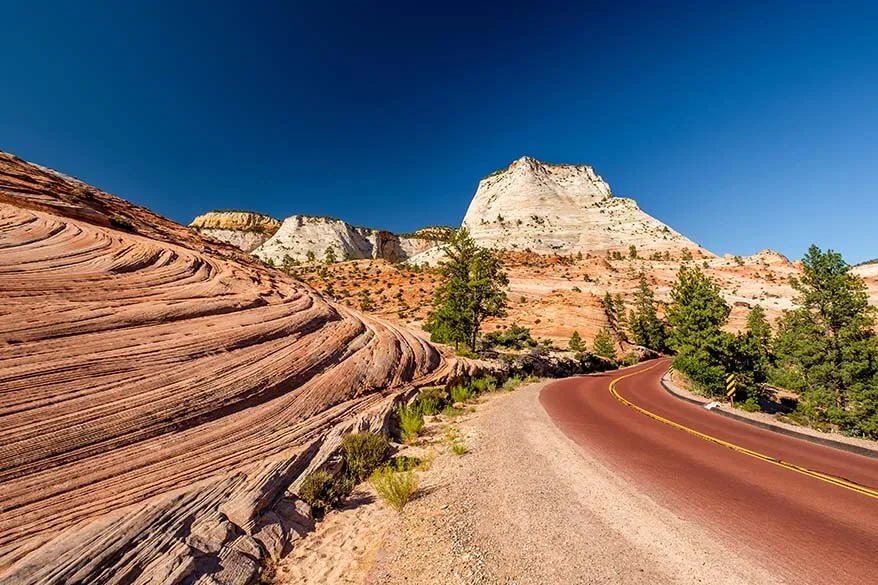 Most beautiful roads in the world - Zion Mount Carmel Highway in the USA