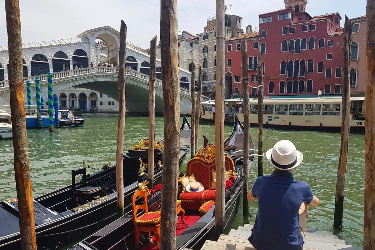Rialto Bridge and gondolas in Venice