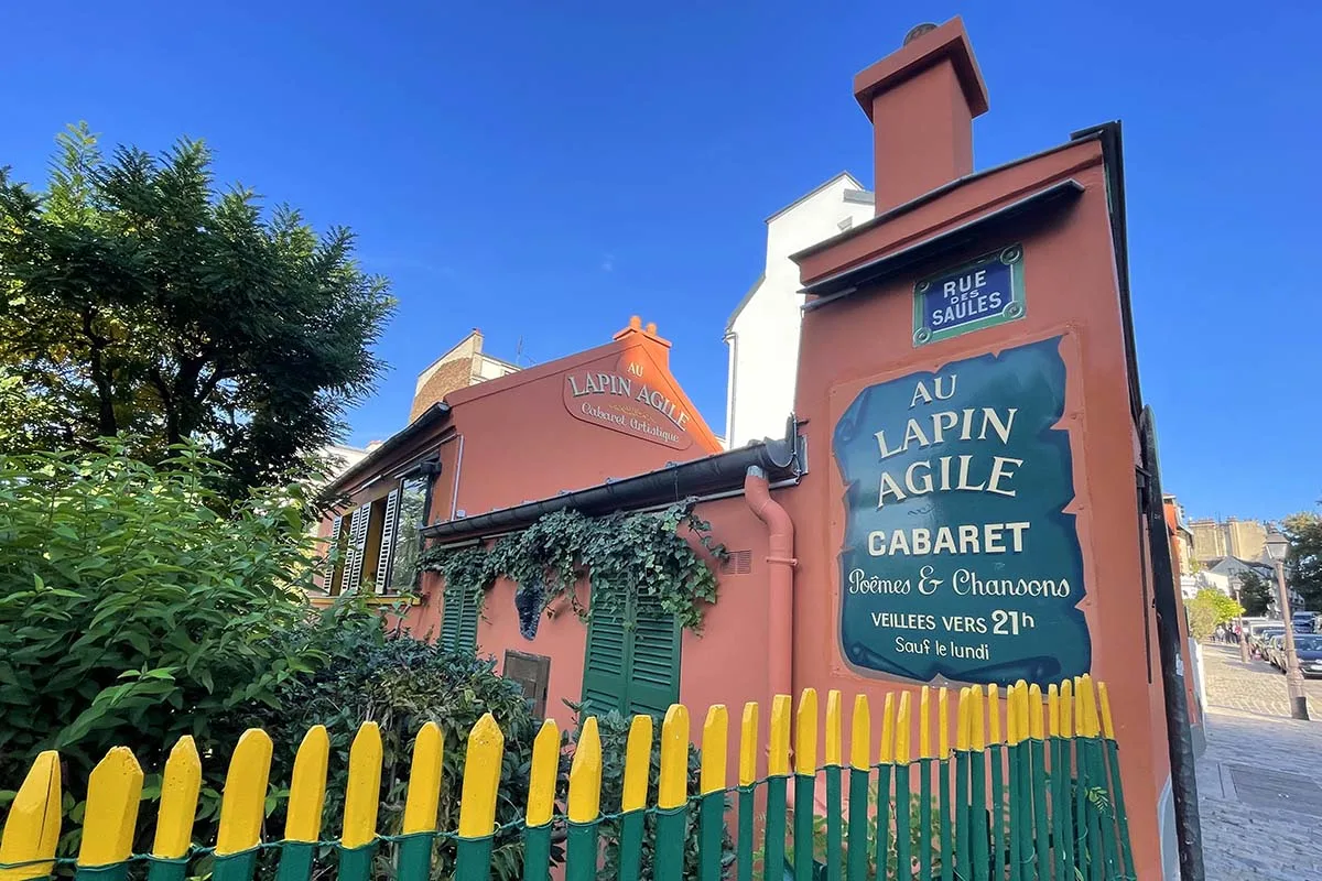 Cabaret Au Lapin Agile in Montmartre, Paris