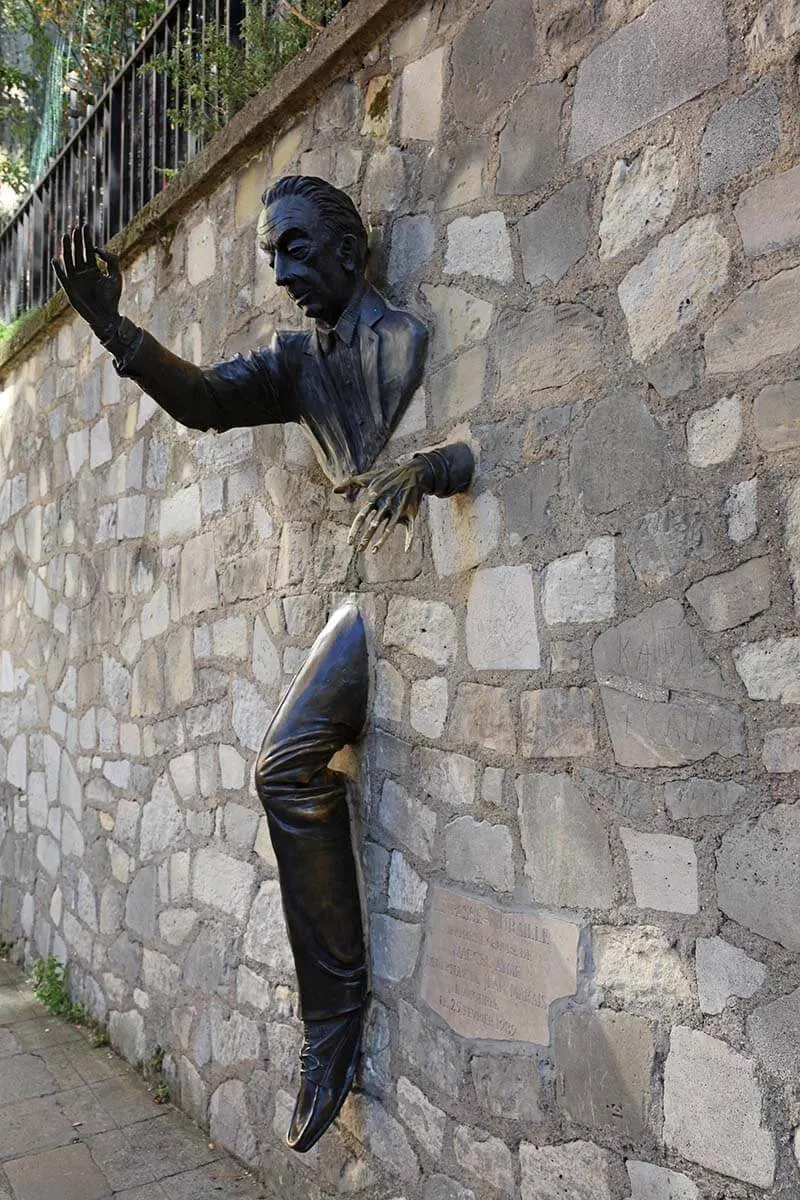 Le Passe-Muraille (Walker-Through-Walls) sculpture in Montmartre