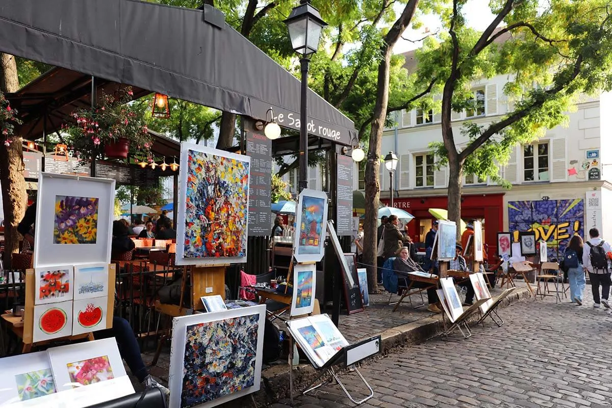 Place du Tertre in Montmartre, Paris