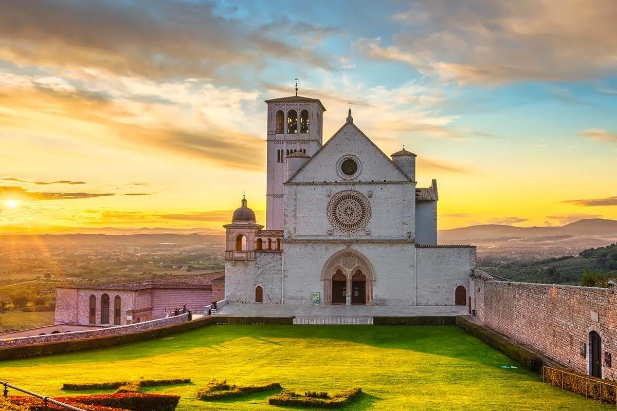 Basilica San Francesco d'Assisi - one of the most beautiful churches in Italy