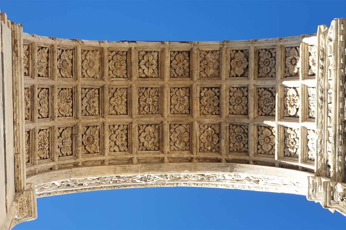 Nuevo Duomo de Siena: decoración de la catedral inacabada