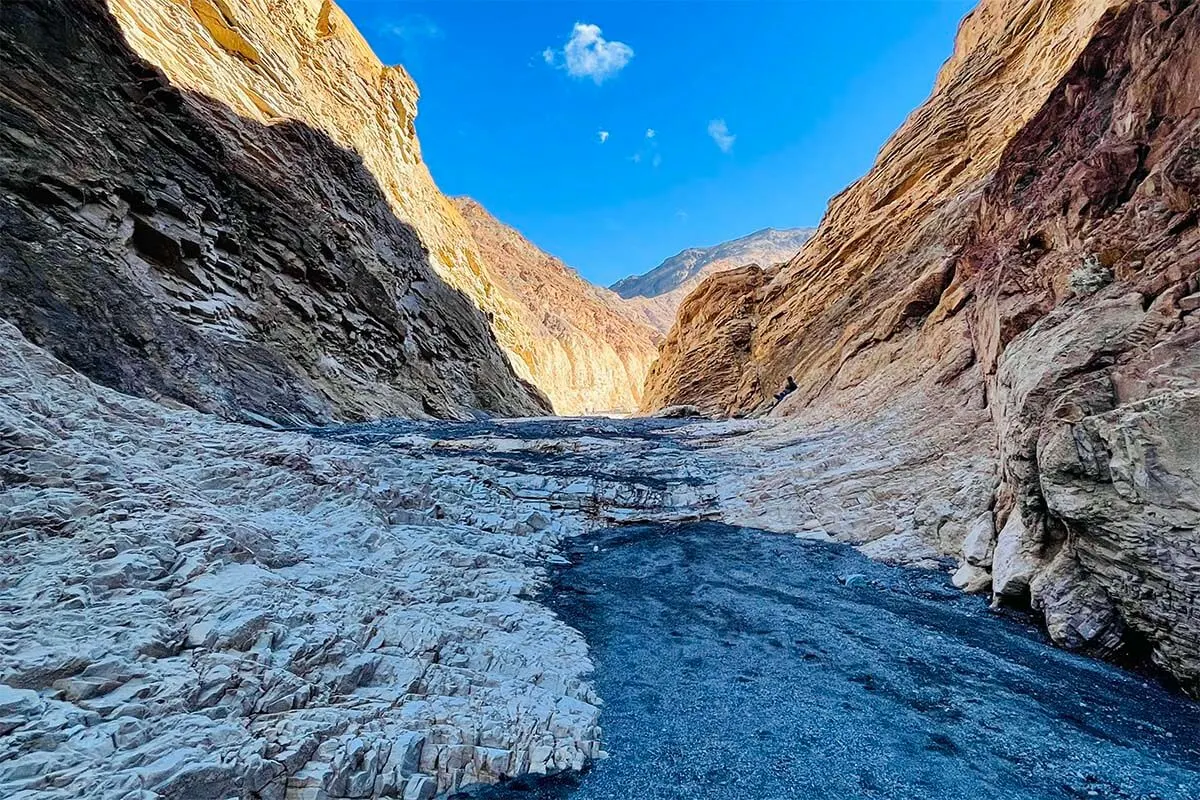 Best places to see in Death Valley National Park - Mosaic Canyon