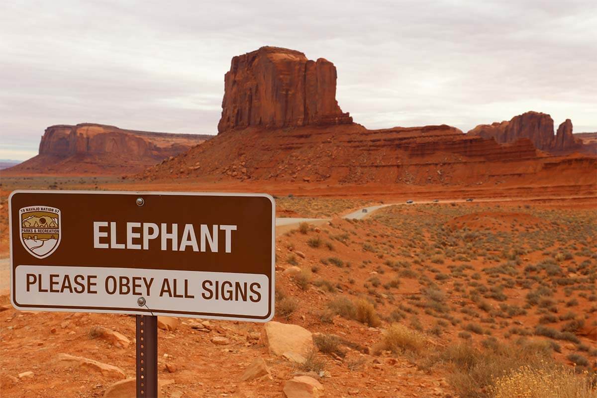 Elephant Butte - Monument Valley Scenic Drive